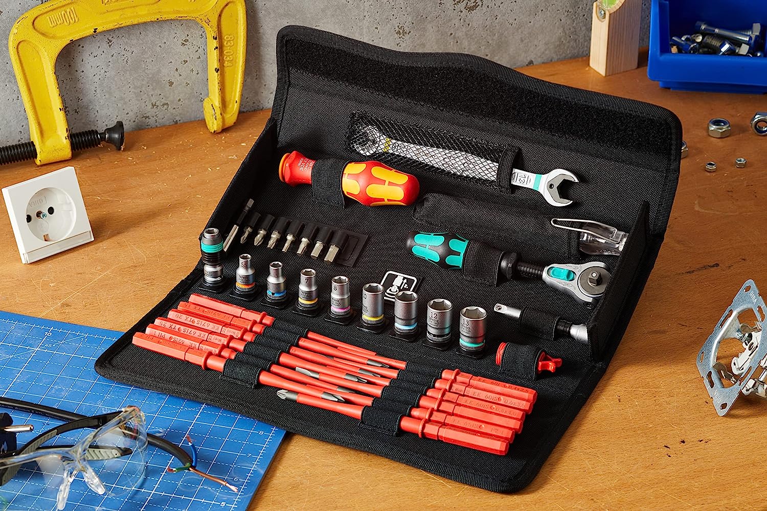 Kraftform Kompakt W1 Maintenance Kit (Piece of 35) (Nut Drivers)